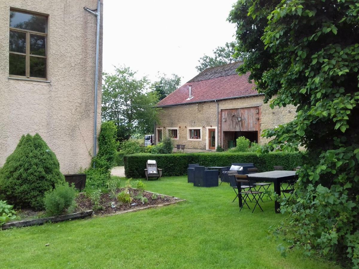 Thirifays, Residence De Vacances Chiny Exterior foto
